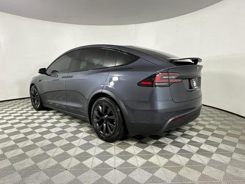 2022 Tesla Model X Base