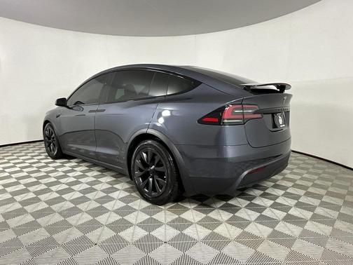 2022 Tesla Model X Base