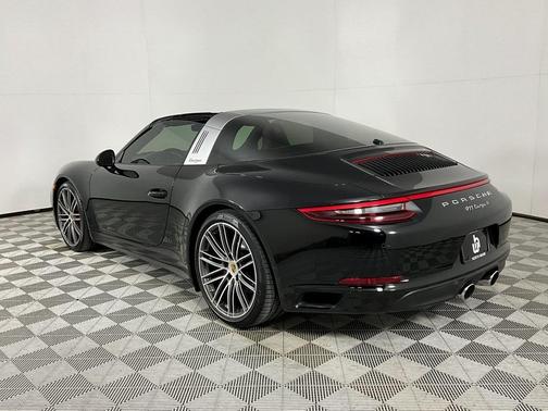 2019 Porsche 911 Targa 4