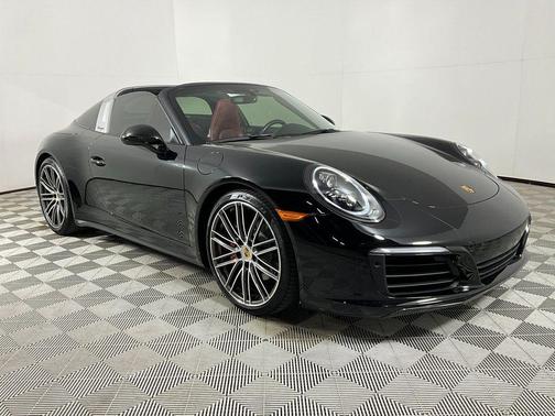 2019 Porsche 911 Targa 4