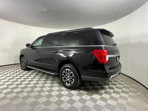 2022 Ford Expedition Max XLT