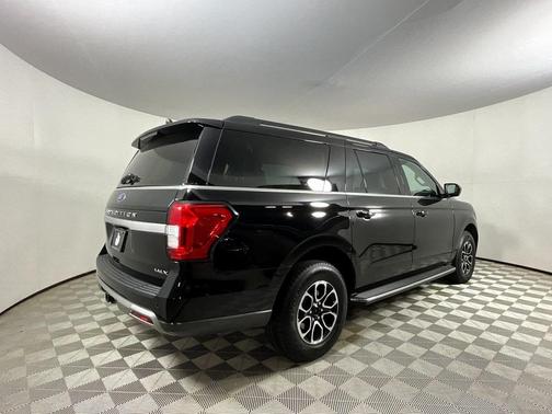 2022 Ford Expedition Max XLT
