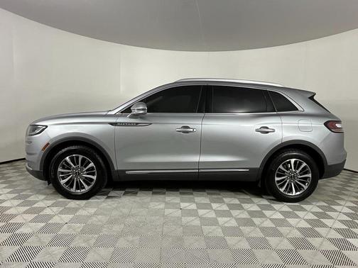 2023 Lincoln Nautilus Standard