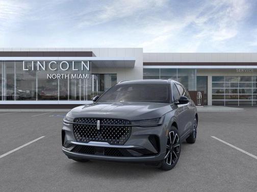 2025 Lincoln Nautilus Reserve