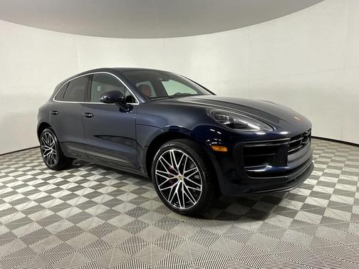 2022 Porsche Macan S