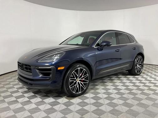 2022 Porsche Macan S