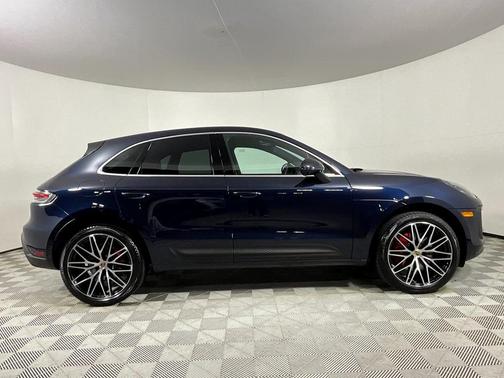 2022 Porsche Macan S