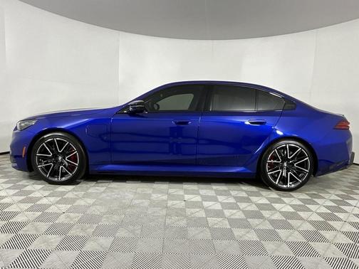 2025 BMW M5 Base