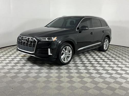 2022 Audi Q7 55 Premium Plus
