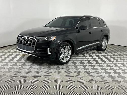 2022 Audi Q7 55 Premium Plus