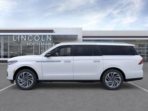 2025 Lincoln Navigator L Reserve