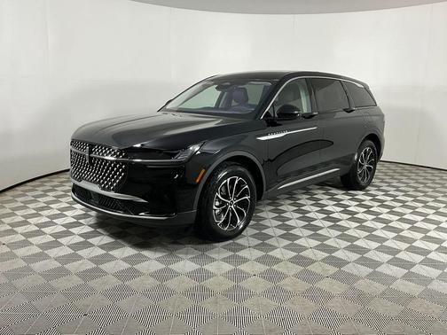 Black Metallic 2025 Lincoln Nautilus Premiere