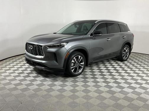 2022 INFINITI QX60 Luxe