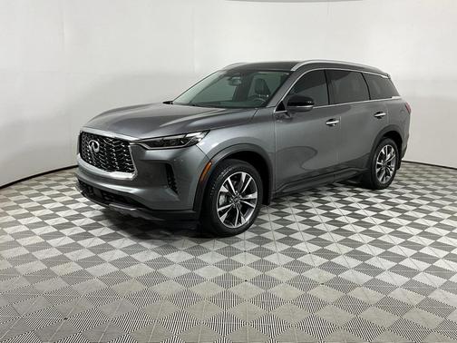 2022 INFINITI QX60 Luxe