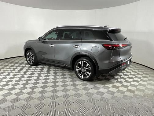 2022 INFINITI QX60 Luxe