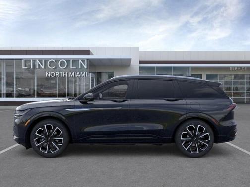 2025 Lincoln Nautilus Reserve