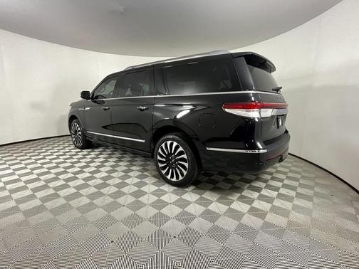 2023 Lincoln Navigator L Black Label