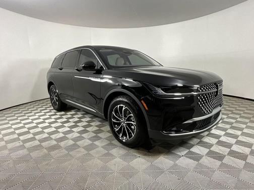 Black Metallic 2025 Lincoln Nautilus Premiere