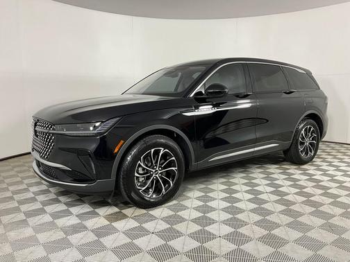Black Metallic 2025 Lincoln Nautilus Premiere