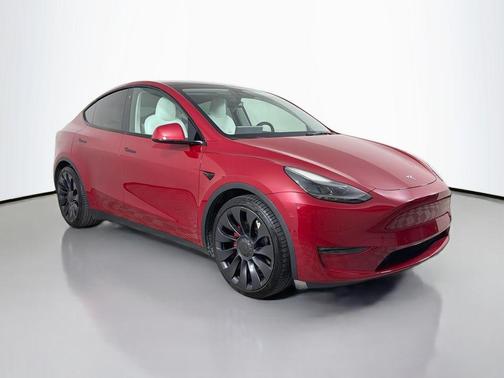 Red Multi 2022 Tesla Model Y Performance