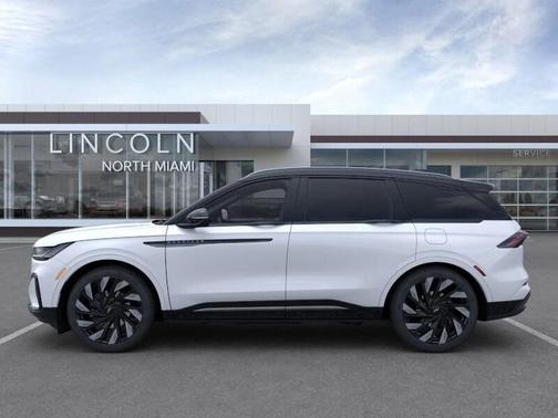 2025 Lincoln Nautilus Reserve