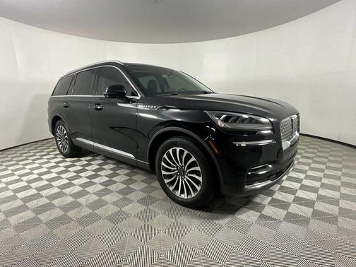 Black Metallic 2023 Lincoln Aviator Standard RWD
