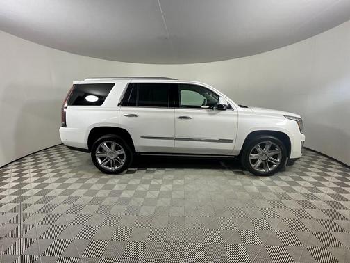 2018 Cadillac Escalade Premium Luxury