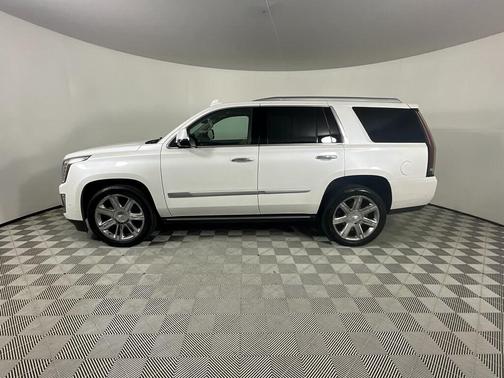 2018 Cadillac Escalade Premium Luxury