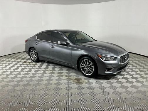 2022 INFINITI Q50 LUXE