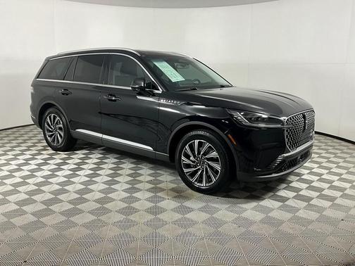 2025 Lincoln Aviator Premiere