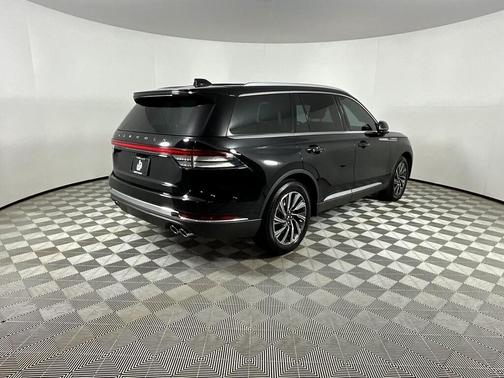 2025 Lincoln Aviator Premiere