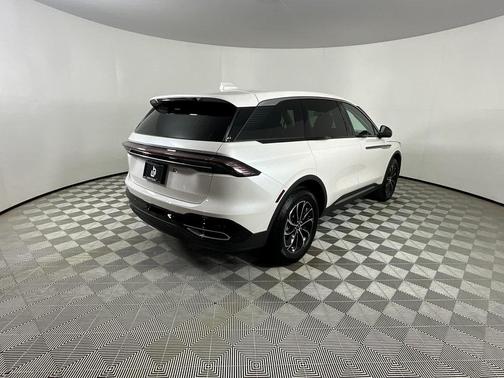 2025 Lincoln Nautilus Premiere