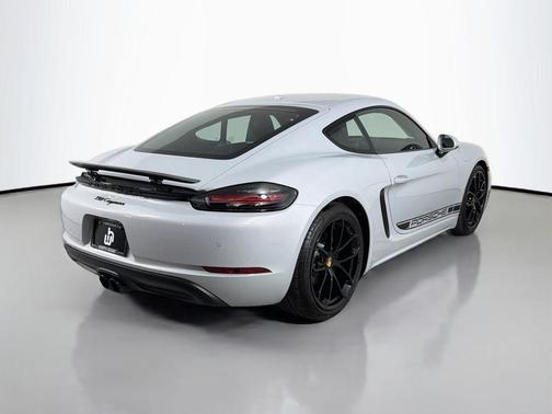 2024 Porsche 718 Cayman