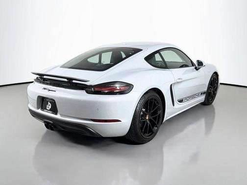 2024 Porsche 718 Cayman
