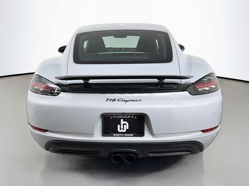 2024 Porsche 718 Cayman