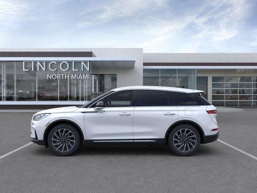 2025 Lincoln Corsair Reserve