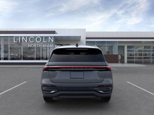 2025 Lincoln Nautilus Reserve