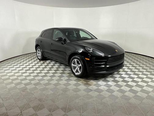 2021 Porsche Macan Base
