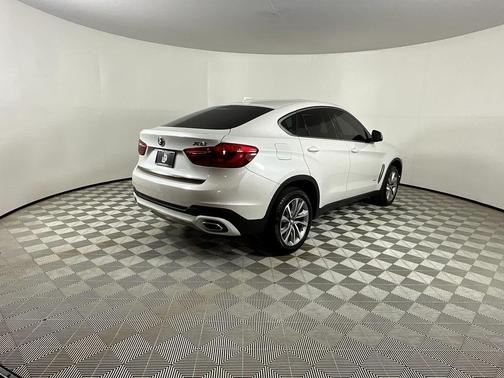 2018 BMW X6 xDrive35i