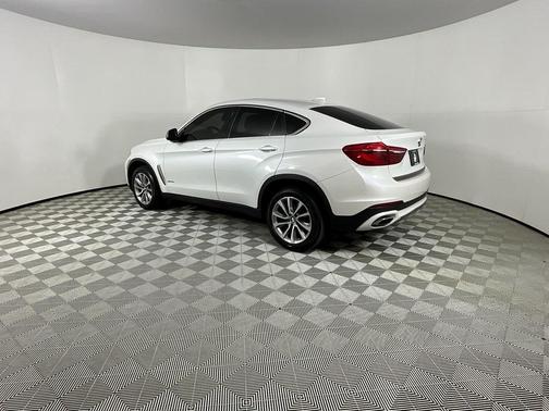 2018 BMW X6 xDrive35i