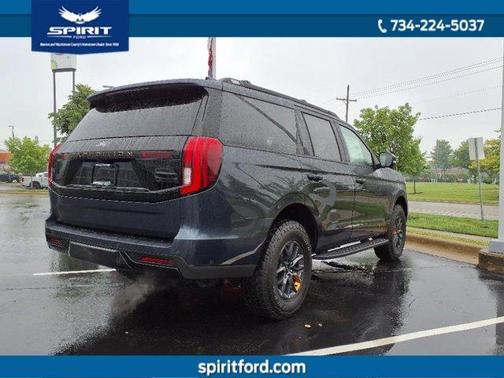 2025 Ford Expedition Tremor