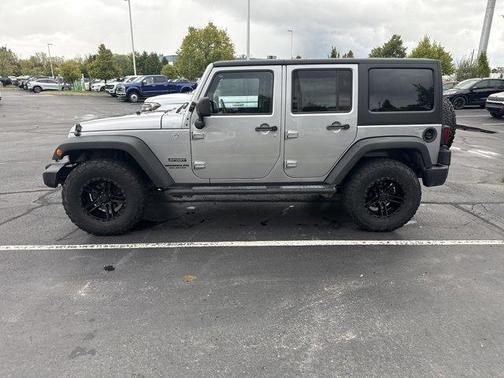 2013 Jeep Wrangler Unlimited Sport