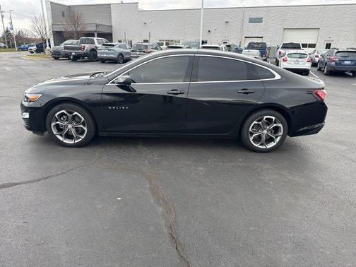 2022 Chevrolet Malibu LT