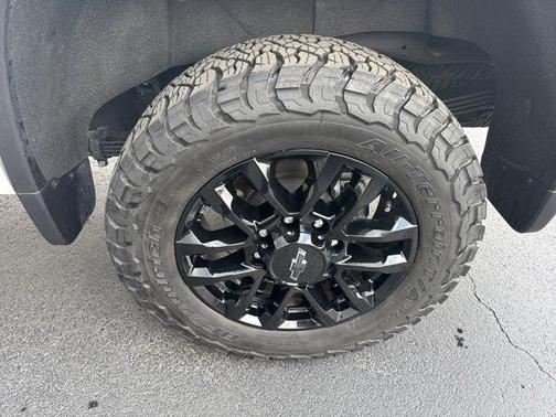 2025 Chevrolet Silverado 2500 LT