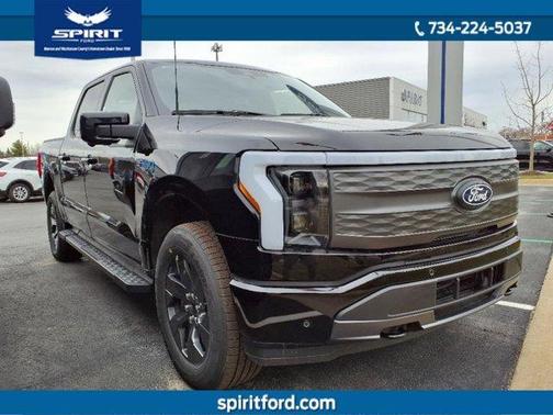 2025 Ford F-150 Lightning LARIAT
