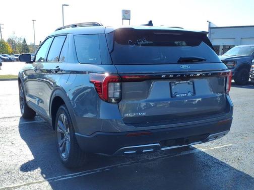 Carbonized Gray Metallic 2027 Ford Explorer Active