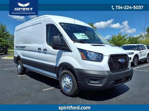 2025 Ford Transit-250 148 WB Medium Roof Cargo