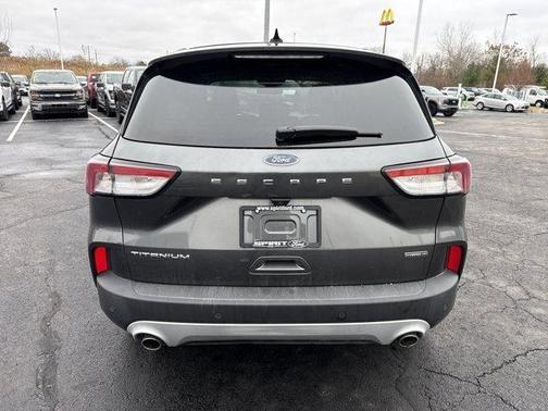2020 Ford Escape Titanium Hybrid