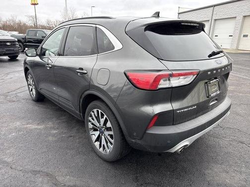 2020 Ford Escape Titanium Hybrid
