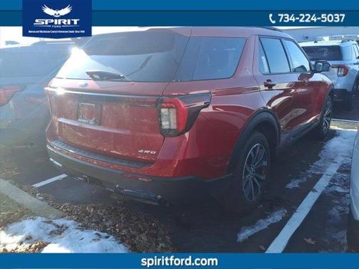 2026 Ford Explorer ST-Line